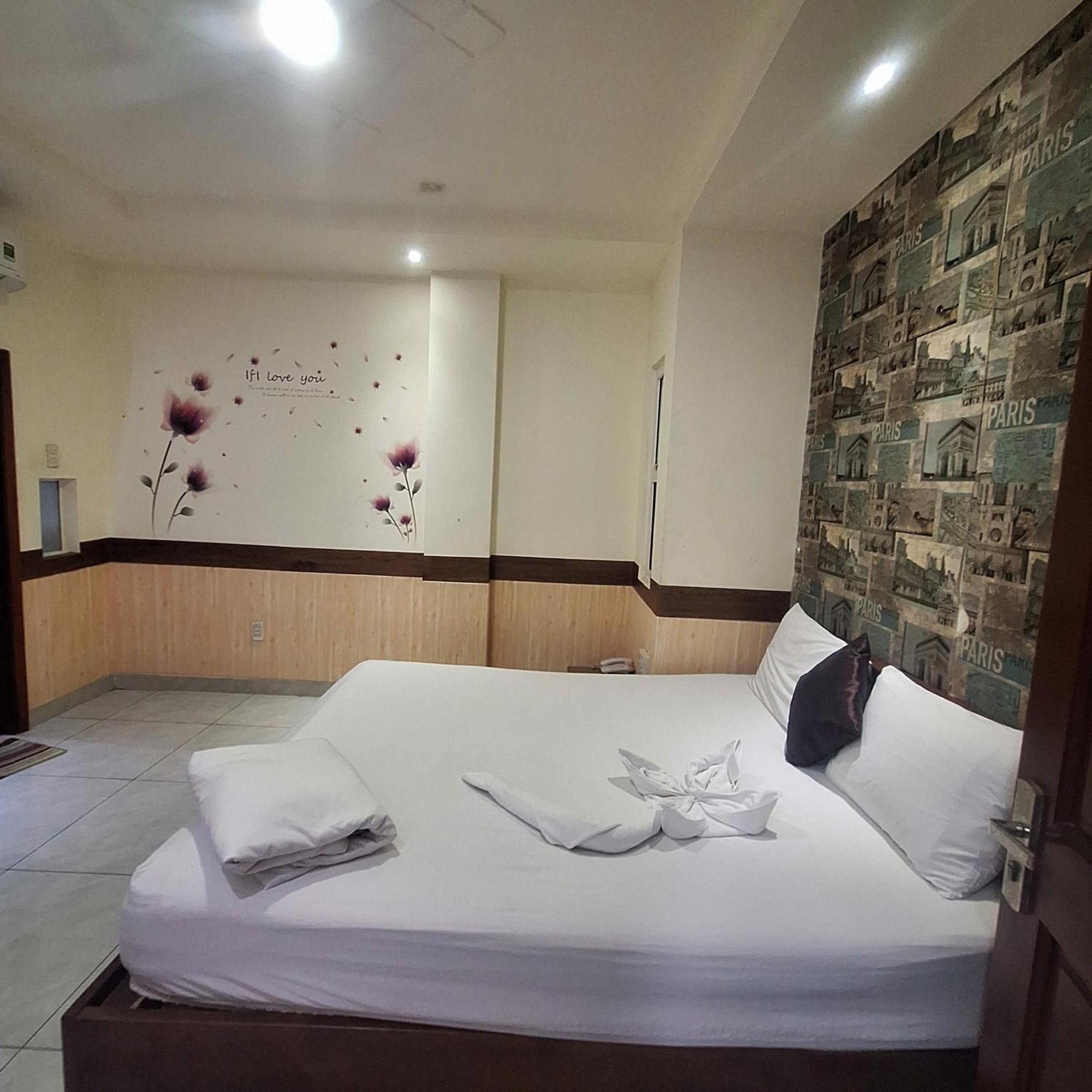 Damry Hotel Ho Şi Min Exterior foto